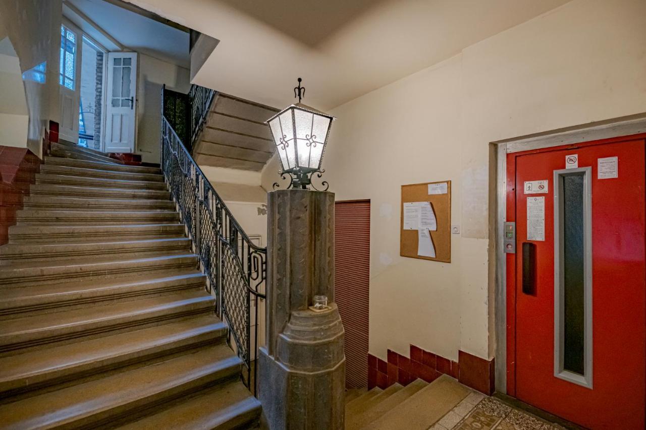 Vintage Home Next To Central Market Hall Budapest Exterior photo